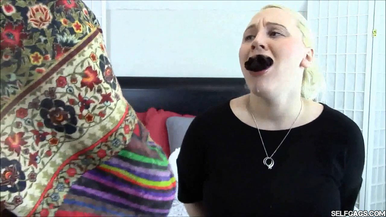Blonde daughter gagged with mom's panties selfgags