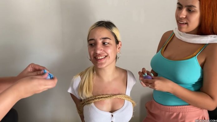 Girl tied up for the first time