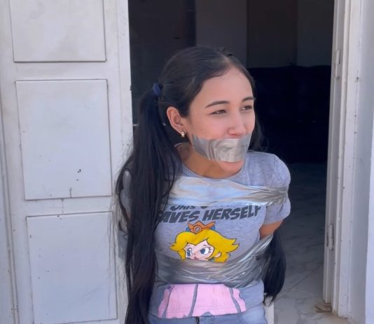 Bored 18-Year-Old Wants Sexy Handyman Bondage – Selfgags Bored-18-Year-Old-Wants-Sexy-Handyman-Bondage
