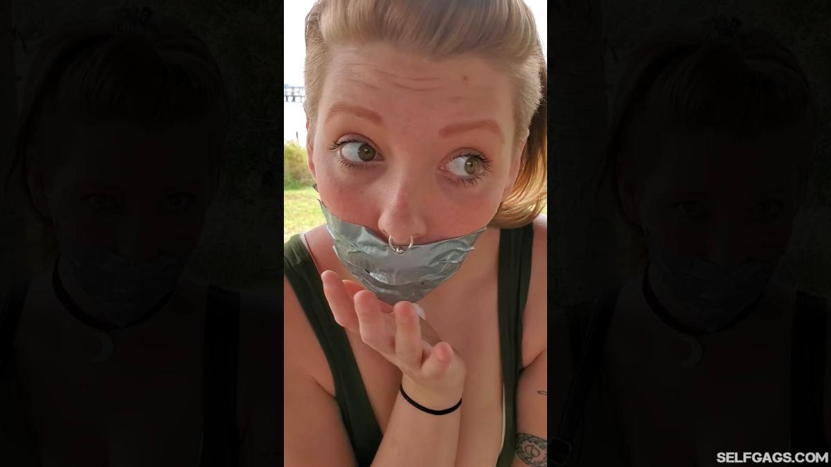 American-Girl-Gagged-In-Public-10