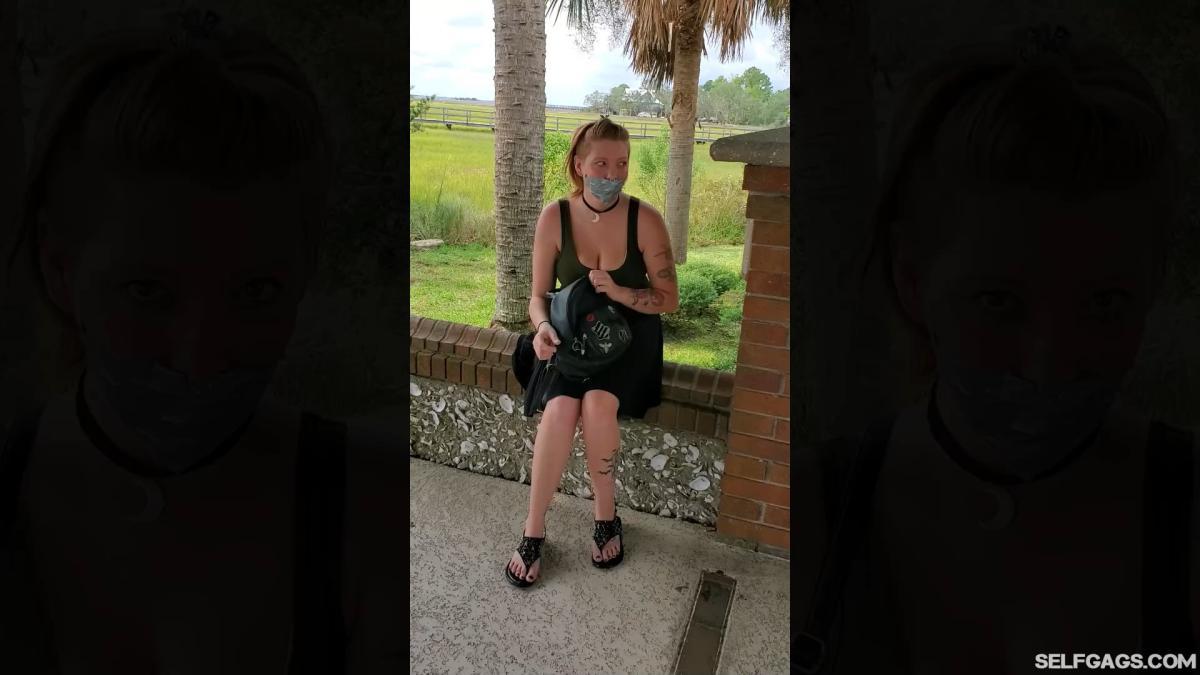 American-Girl-Gagged-In-Public-3
