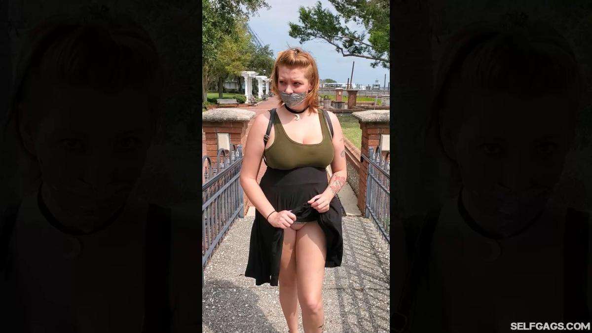 American-Girl-Gagged-In-Public-6