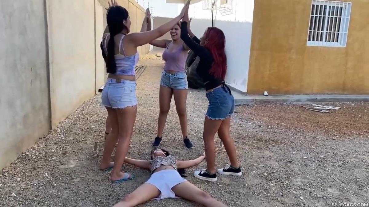 Bullied-Damsel-Dreams-Of-Revenge-In-Stakeout-Bondage-10