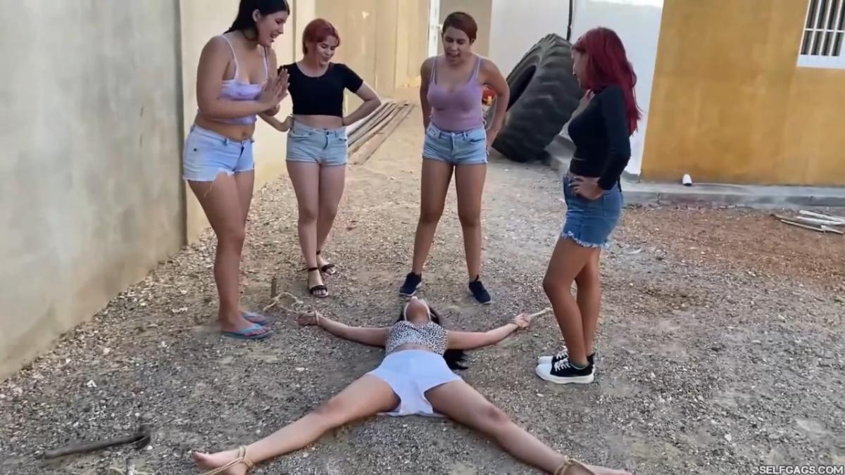 Bullied-Damsel-Dreams-Of-Revenge-In-Stakeout-Bondage-9