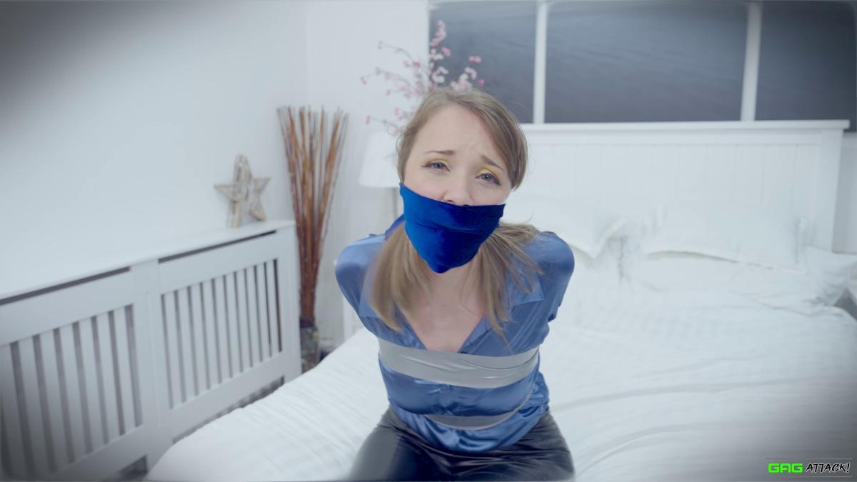 Lil-Missy-UK-Secretary-Grabbed-For-Bondage-19
