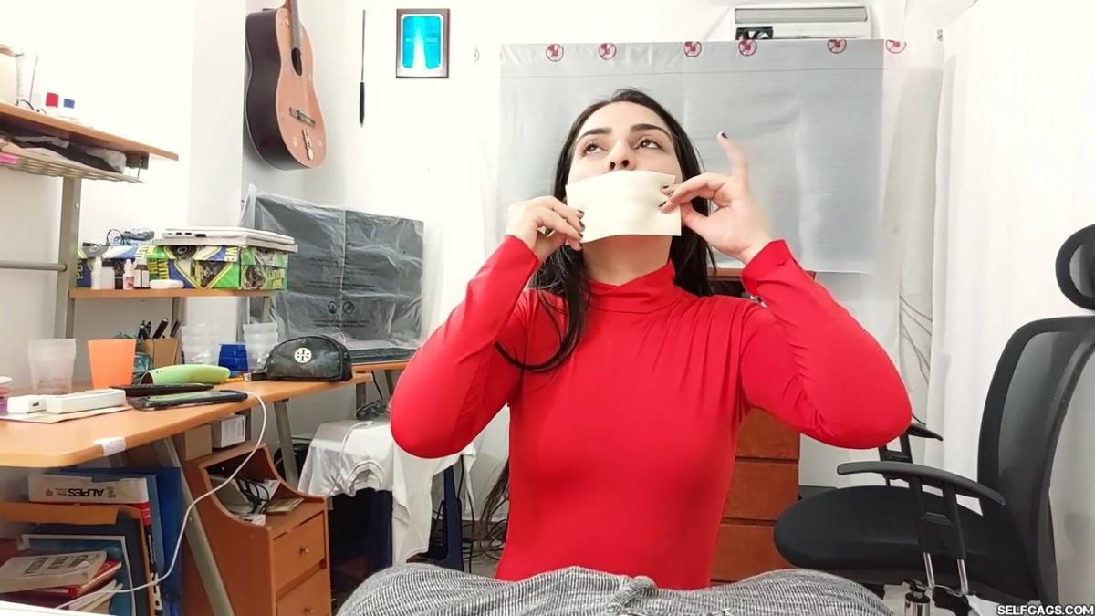 Microfoam-Tape-Gagged-Handjob-By-Superheroine-4