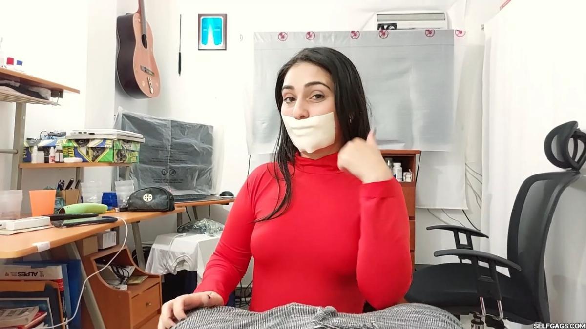Microfoam-Tape-Gagged-Handjob-By-Superheroine-5