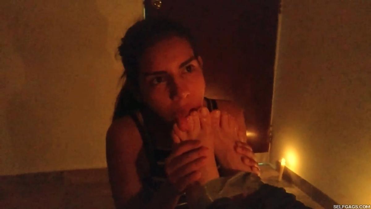 Mom-Tied-Up-For-Romantic-Foot-Worship-By-Daughter-7