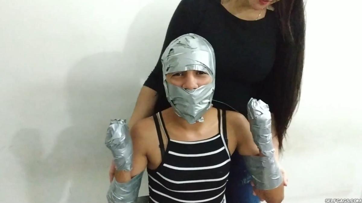 Ponygirl-Bondage-15