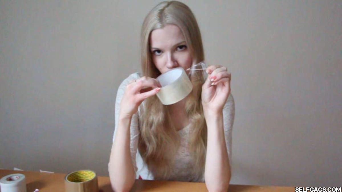 Scandinavian-Girl-Vanessa-Self-Gagged-5