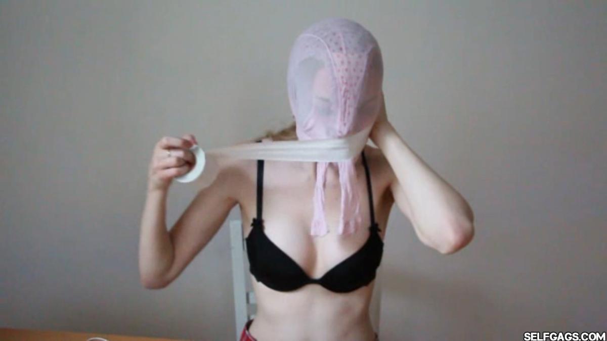Scandinavian-Girl-Vanessa-Self-Gagged-53