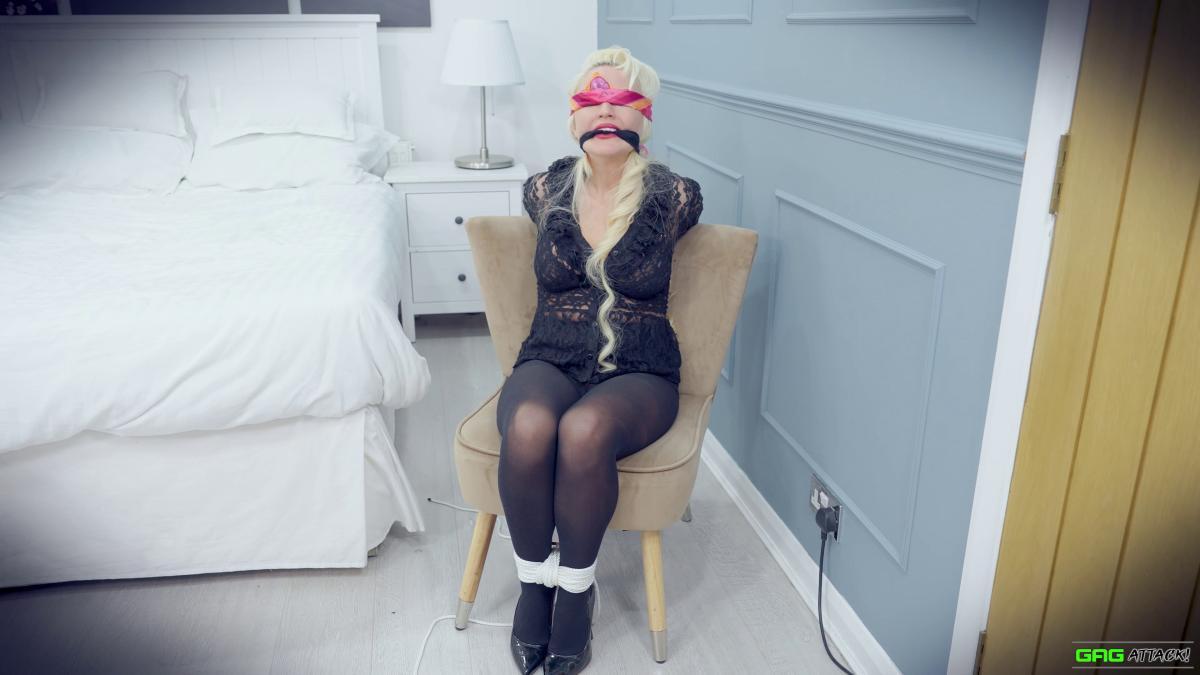 Secretary-Ashley-James-Grabbed-For-Bondage-For-Gag-Attack-8