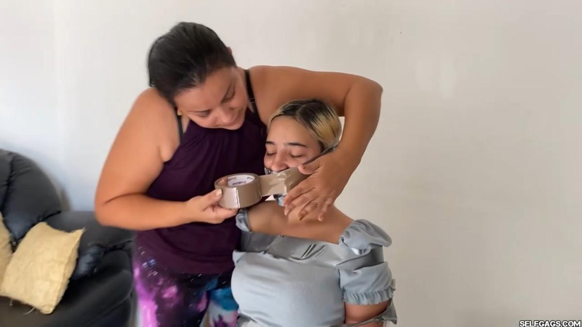 Sexy-Girl-Wants-To-Be-Tied-Up-By-Woman-35