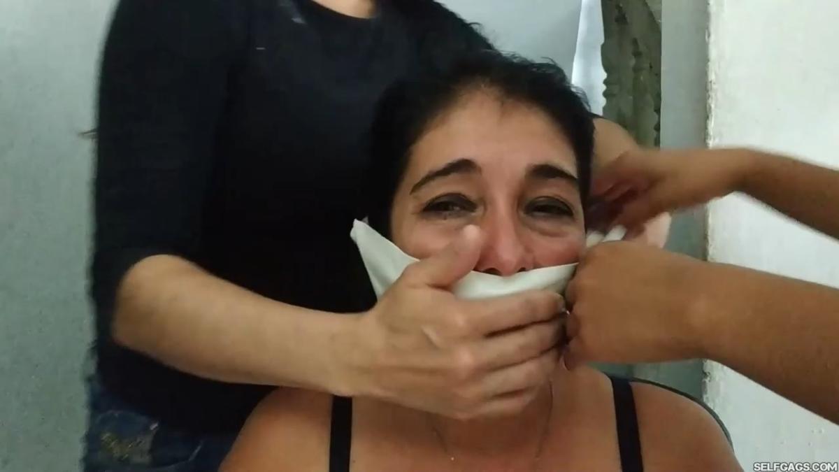 Strongly-Gagged-Women-In-Bondage-16