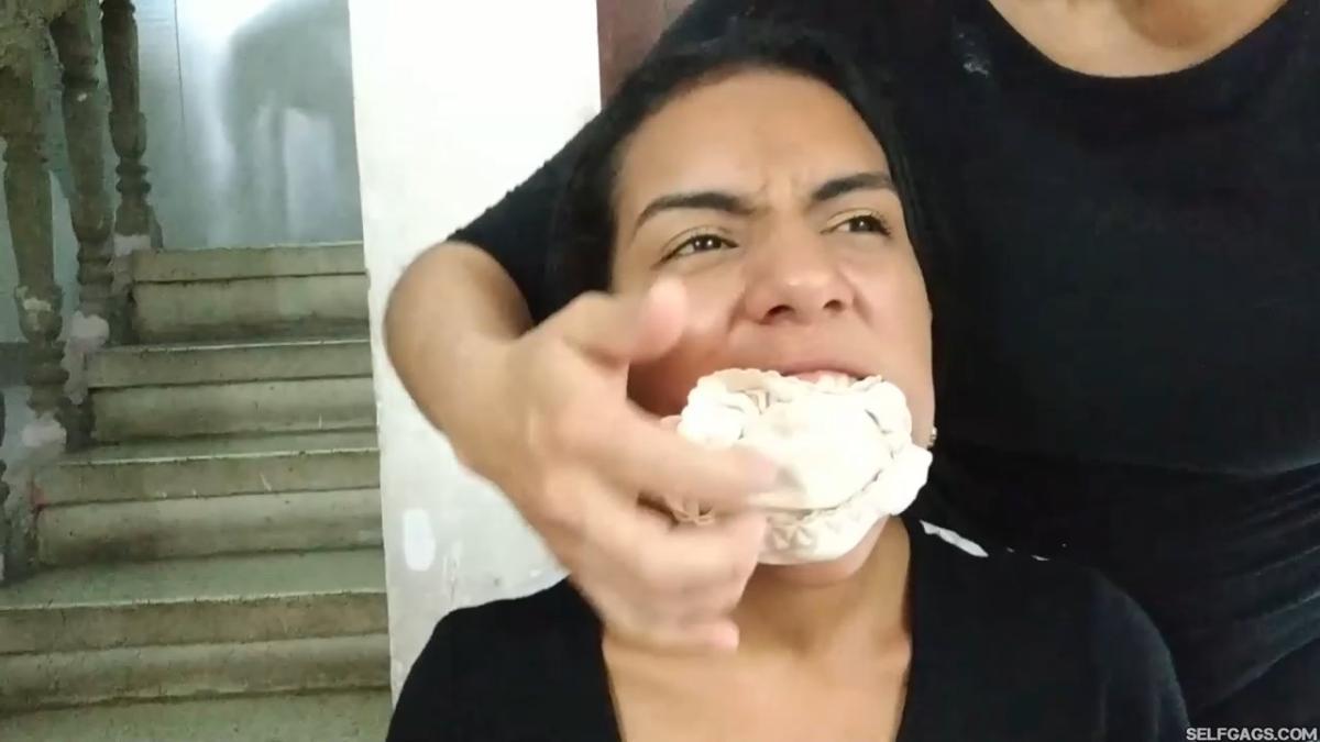 Strongly-Gagged-Women-In-Bondage-25