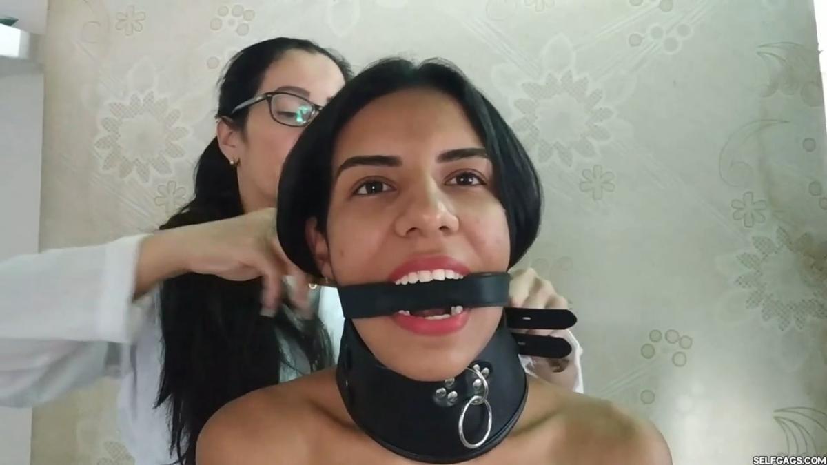 The-Lesbian-Pussy-Doctor-Loves-Crotchrope-Bondage-Episode-2-12
