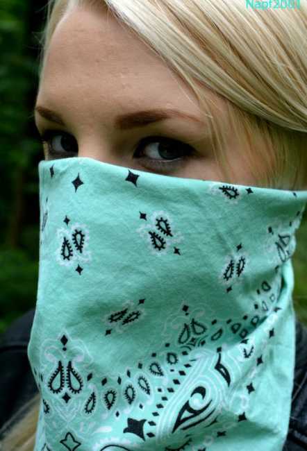 Girl-OTN-Gagged-With-Scarf-3