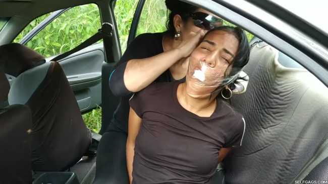 Jogger-Bound-And-Gagged-In-Backseat-Of-Car-3