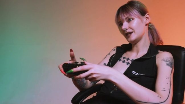 Sadistic-Russian-Gamer-Girl-Sonya-Breaks-Bramble-in-Brutal-Bondage-Game-9
