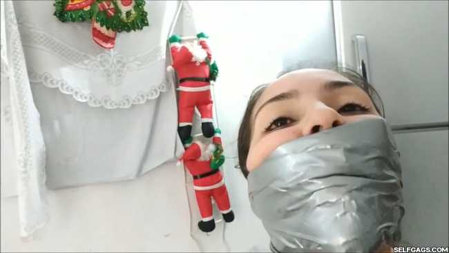 Silly-Girls-Wants-To-Be-Tightly-Duct-Tape-Gagged-32